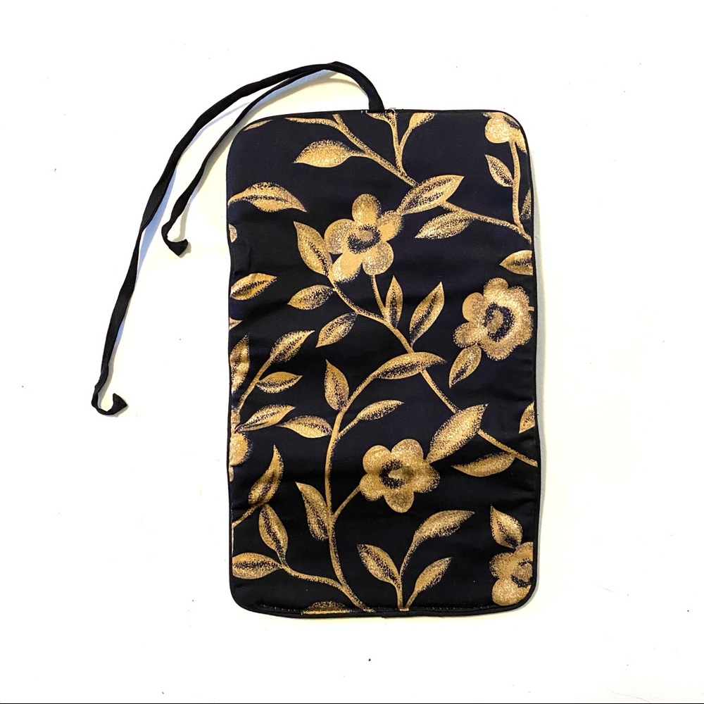 Jones New York cosmetic/essentials travel bag